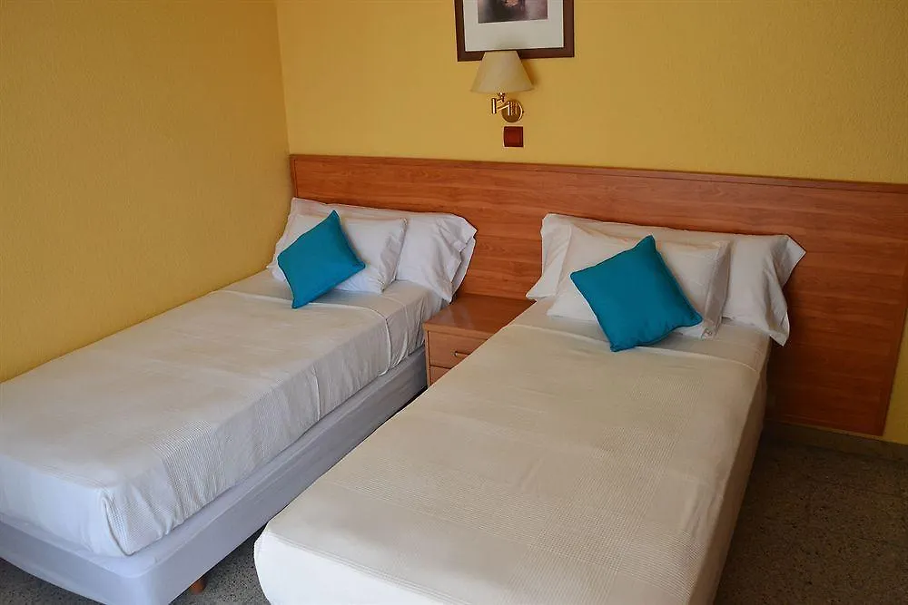 Solvi Hotel - Adults Only فيلانوفا إي لا خيلترا 2*,  إسبانيا