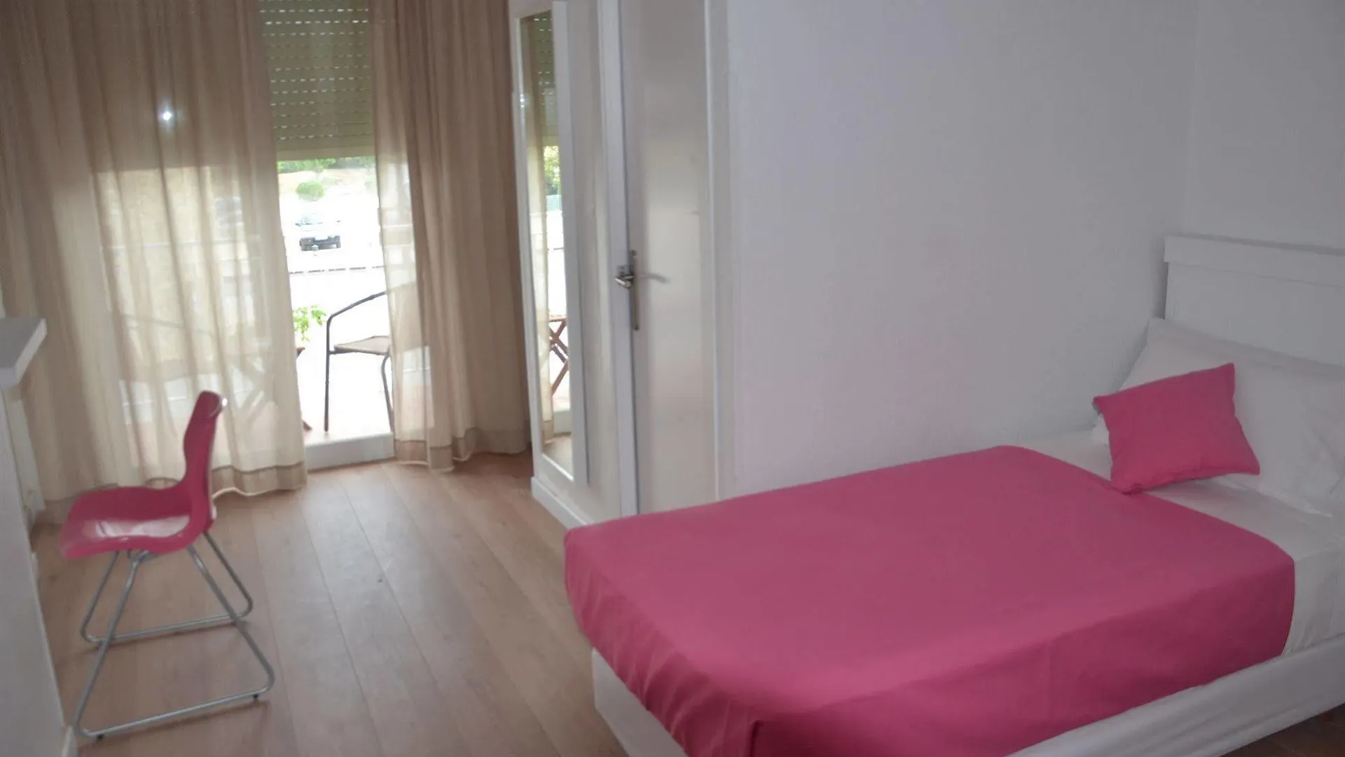Solvi Hotel - Adults Only فيلانوفا إي لا خيلترا 2*,