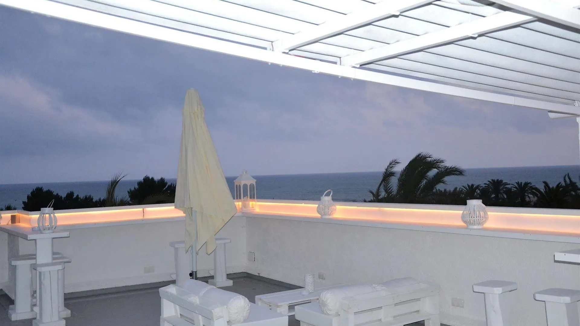 Solvi Hotel - Adults Only فيلانوفا إي لا خيلترا